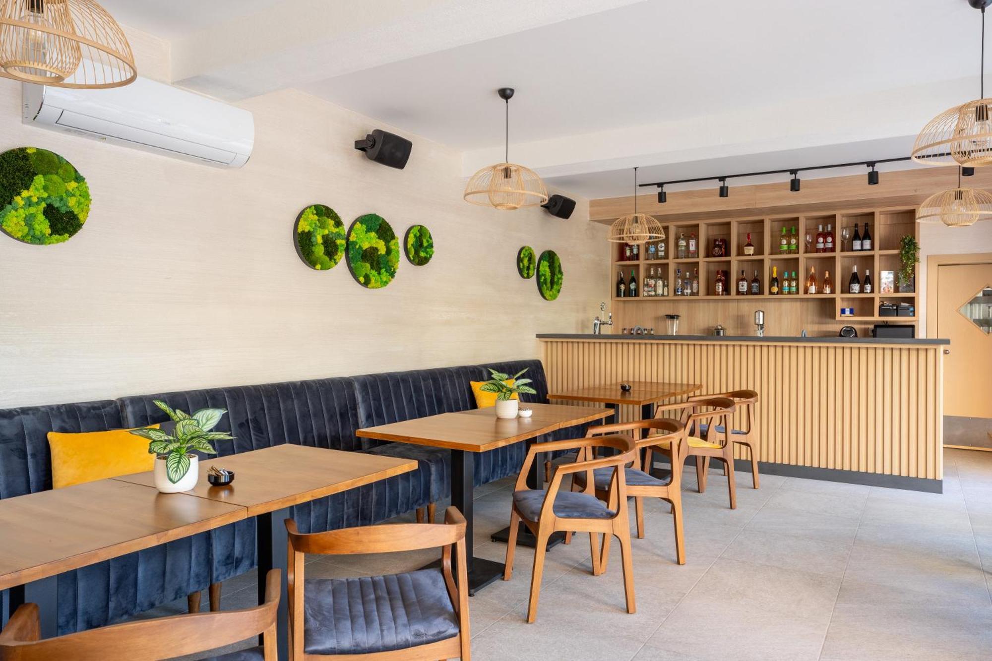 Touch Hotel Лозенец Екстериор снимка